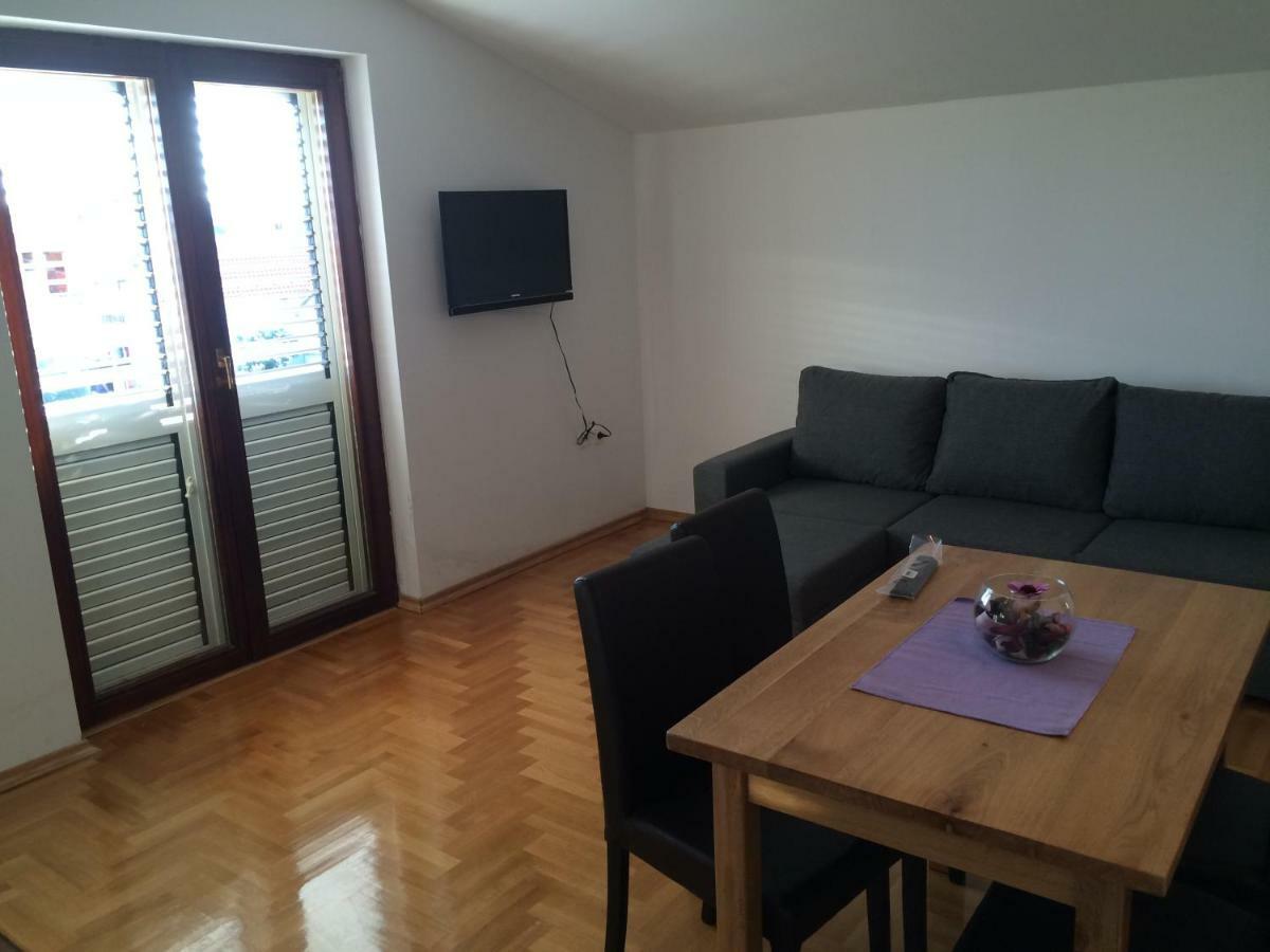 Apartments Antonija ซูโกชัน ภายนอก รูปภาพ