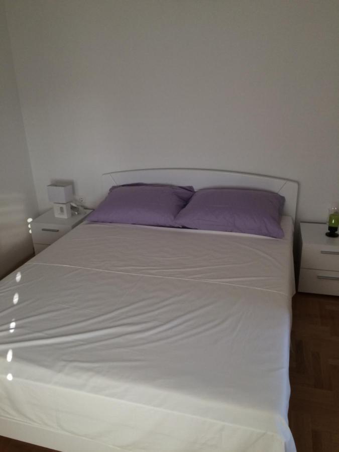 Apartments Antonija ซูโกชัน ภายนอก รูปภาพ